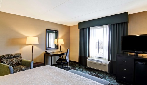 Room, 1 King Bed, Non Smoking