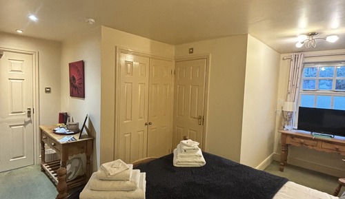 Double Room, Ensuite