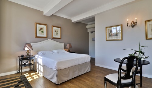 Premium Triple Room