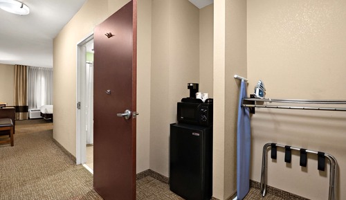 Room, 2 Queen Beds, Accessible, Non Smoking