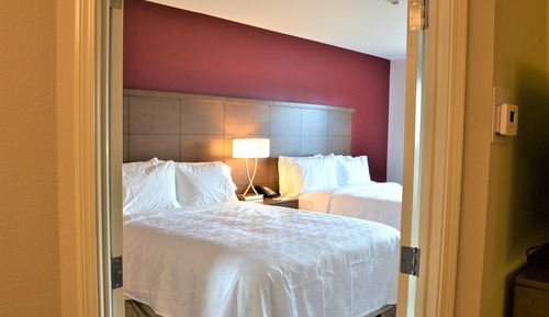 Suite, 2 Bedrooms, Kitchen