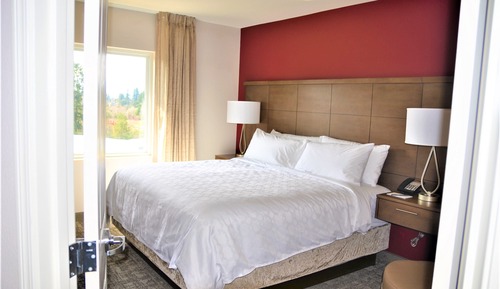 Suite, 2 Bedrooms, Accessible, Kitchen (Communications)