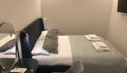 Studio, Ensuite (Suite)