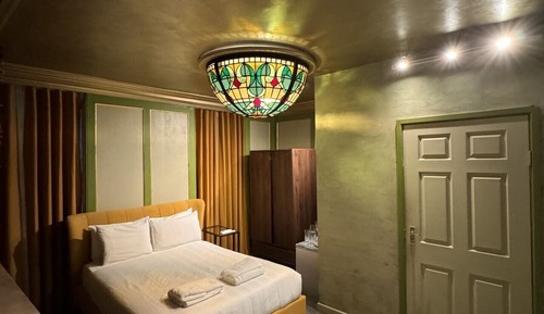 Standard Double Room, Ensuite (1st Foor - Room LC2)