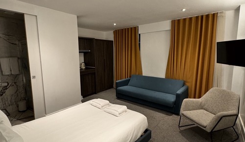 Double Room, Ensuite