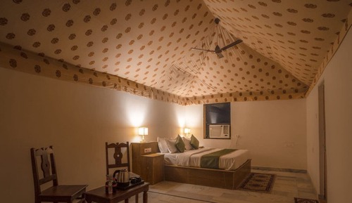 Luxury Tent