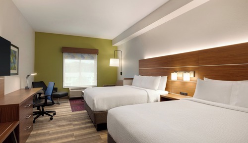 Standard Room, 2 Queen Beds, Mobility Accessible (Accessible Tub)