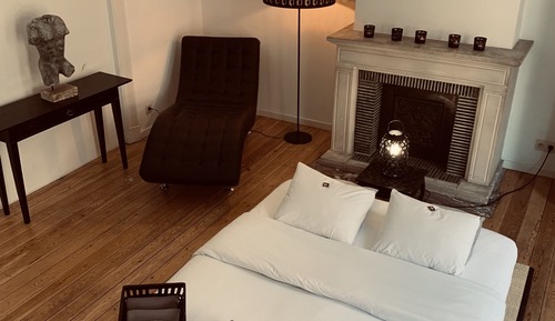 Exclusive Room