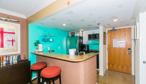Condo, 1 Bedroom