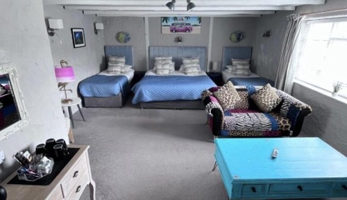 Deluxe Quadruple Room, Multiple Beds