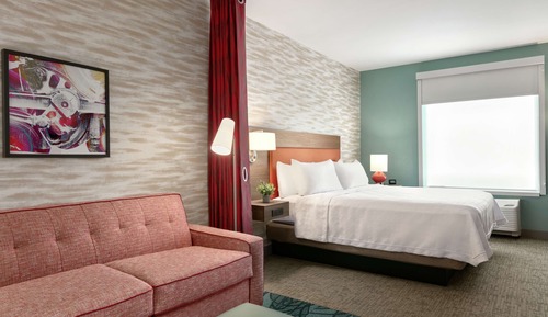 Studio Suite, 1 King Bed, Non Smoking