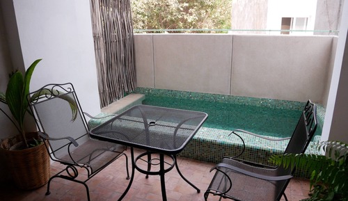Deluxe Room, 1 King Bed, Private Pool