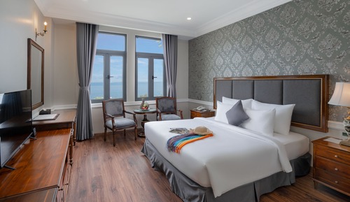 Premier Room, Sea View
