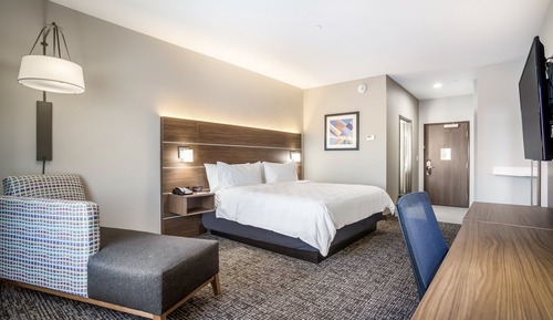 Standard Room, 1 King Bed