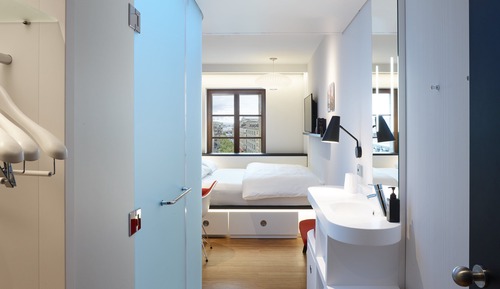 King Room - Lake View