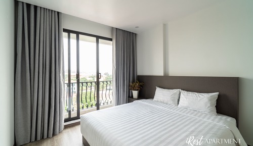 Deluxe King Apartment
