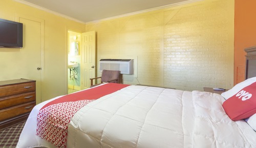 Room, 1 Queen Bed, Smoking