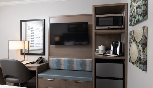 Standard Room, 1 King Bed