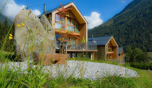 Superior Cabin, 2 Bedrooms, Terrace, Garden Area (Ankogel, incl. EUR 90 cleaning fee)