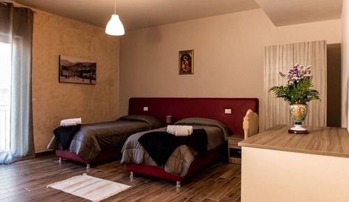 Deluxe Triple Room, Balcony