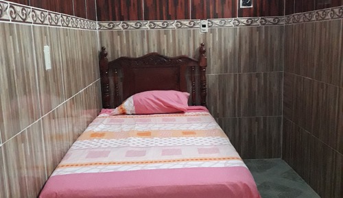 Basic Single Room
