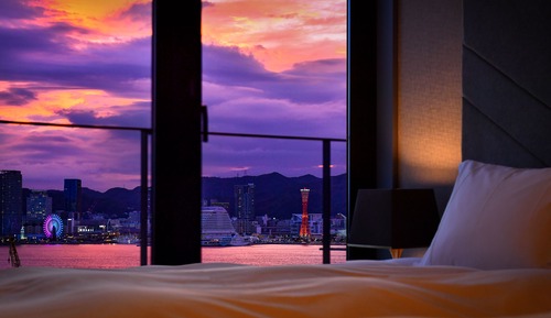 [Room, Harbor View (Suite)]