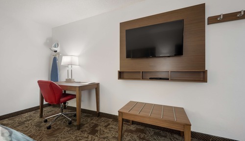 Standard Room, 2 Double Beds, Non Smoking, Refrigerator & Microwave