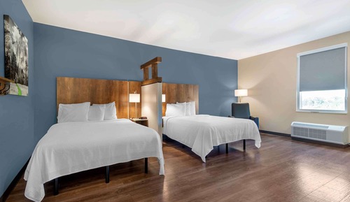 Premium Studio, 2 Queen Beds, Non Smoking, Refrigerator & Microwave