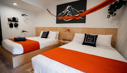 Double Queen Room
