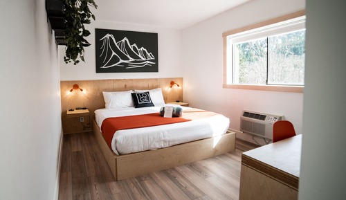 ADA Single King With Bunk Bed