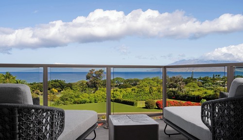 Suite, 1 King Bed with Sofa bed, Smoking, Ocean View (Corner, Balcony)