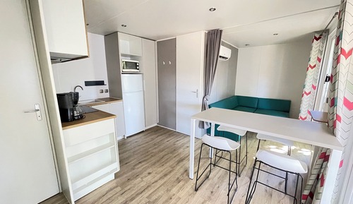 Comfort Mobile Home (Bahamas)