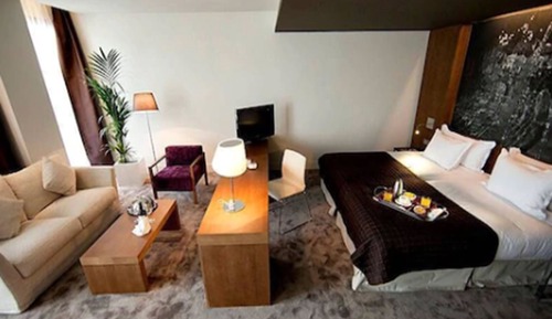 Standard Double Room (2AD)