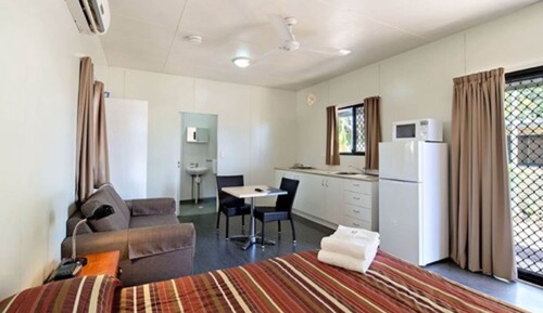 Standard Studio Cabin