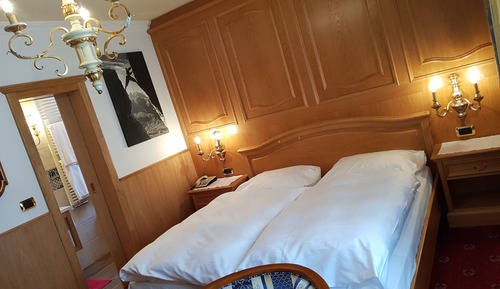 Classic Double Room