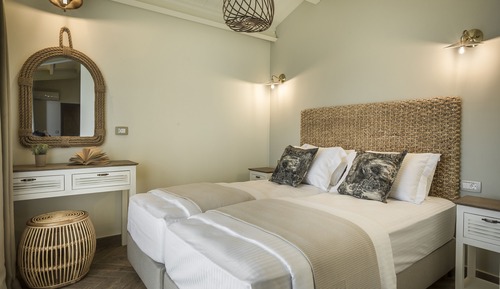Master Suite, Sea View