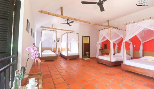 Family Room, Sea View