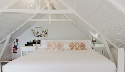 Standard Triple Room, Multiple Beds, Non Smoking, Sea View