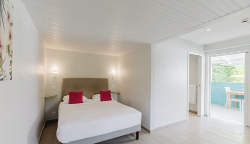 Standard Double Room, Non Smoking, Pool View