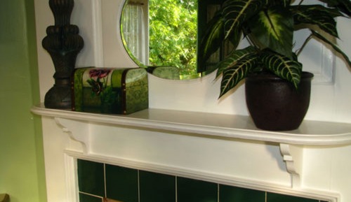 Room (Southern Charm Room)