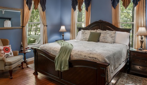 Room, Private Bathroom (Veranda Room)