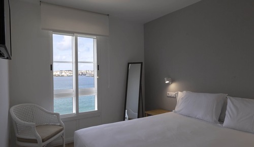 Apartment, Balcony