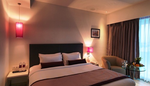 Deluxe Room, 1 King Bed