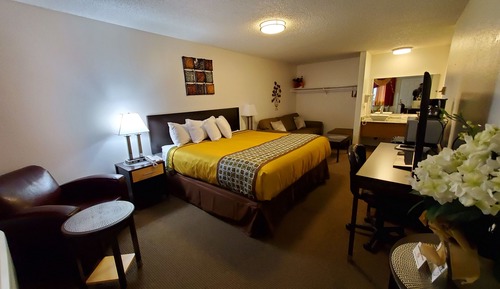 One King Bed, Non-Smoking