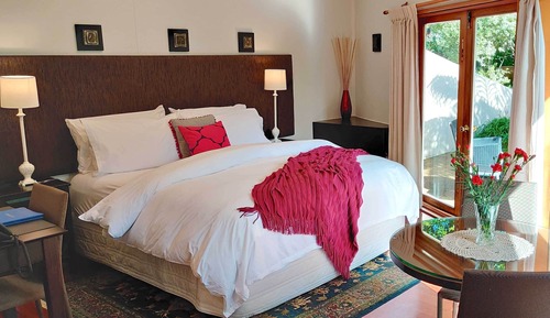 Deluxe Room, 1 Bedroom, Pool Access, Garden Area