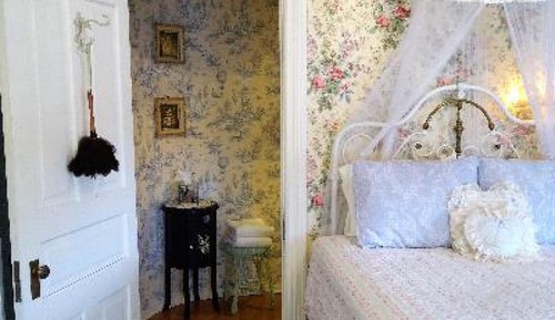 Standard Double Room, Ensuite (4-Mary's Room)