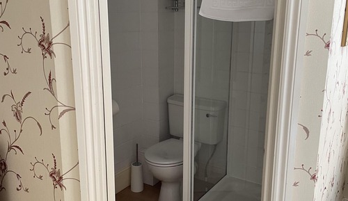 Double Room, Ensuite (Side River View)