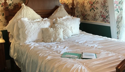 Cape May Queen Room