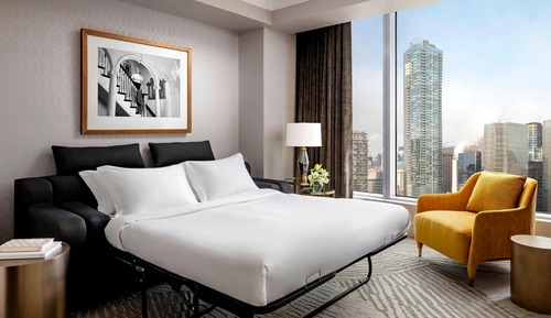 Club Suite, 1 King Bed, City View