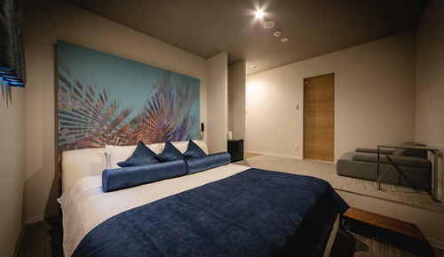 Premium suite, Smoking (E-Cigarettes Only)